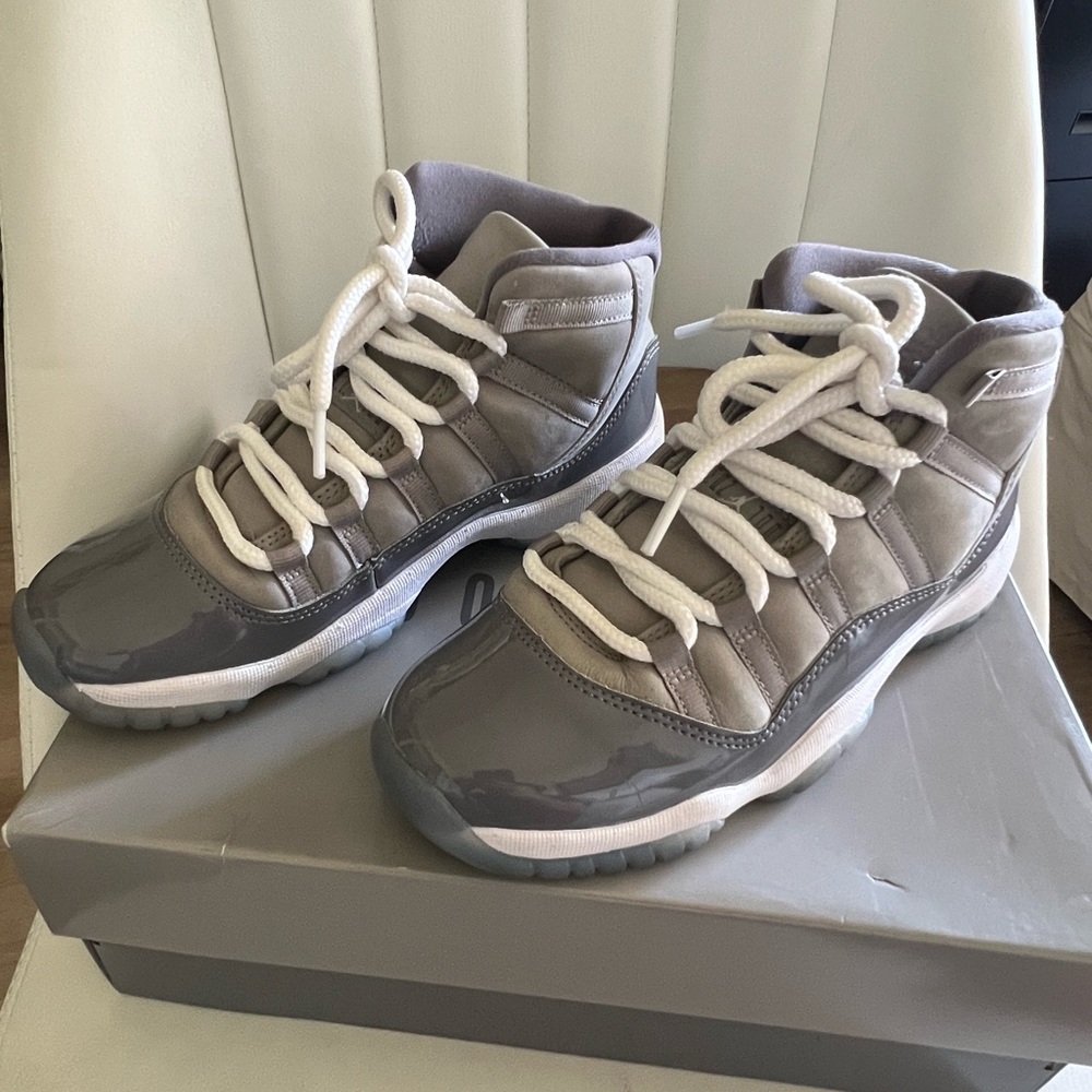 Jordan 11 Cool Grey